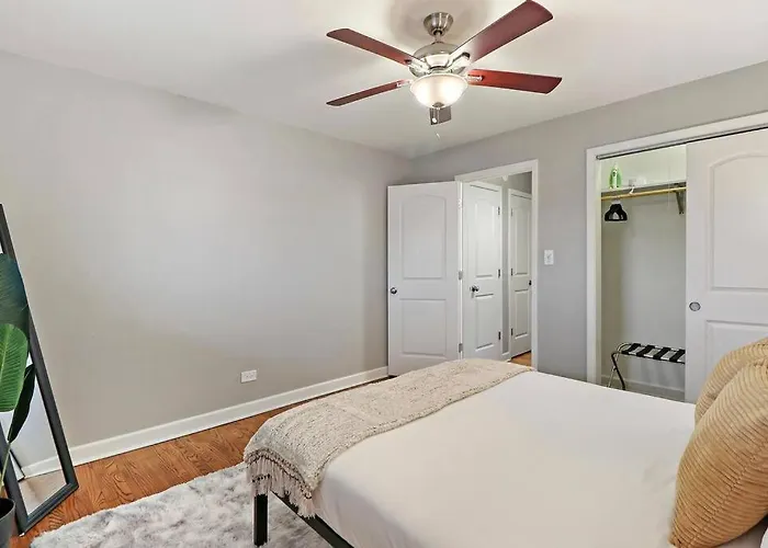 Tranquil 1br In - Salem 3c Arlington Heights